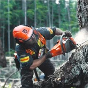 Power Equipment Husqvarna 562XP Chainsaw 4 Power Equipment Husqvarna 562XP Chainsaw