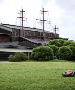 Husqvarna Automower 550 EPOS All Husqvarna Automowers®